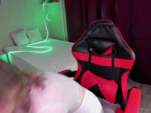 LexiGgranger webcam