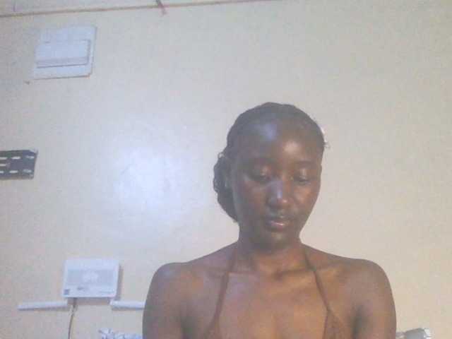 Sexylucia5 live cam on BongaCams
