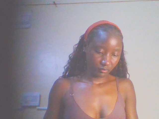 Sexylucia5 live cam on BongaCams