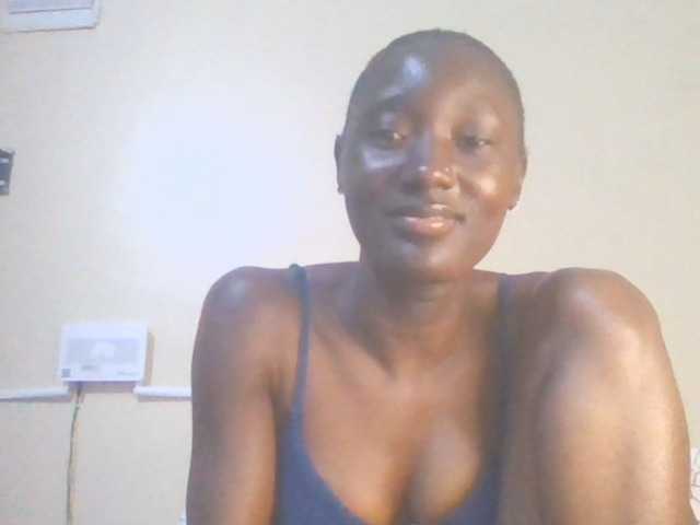 Sexylucia5 live cam on BongaCams