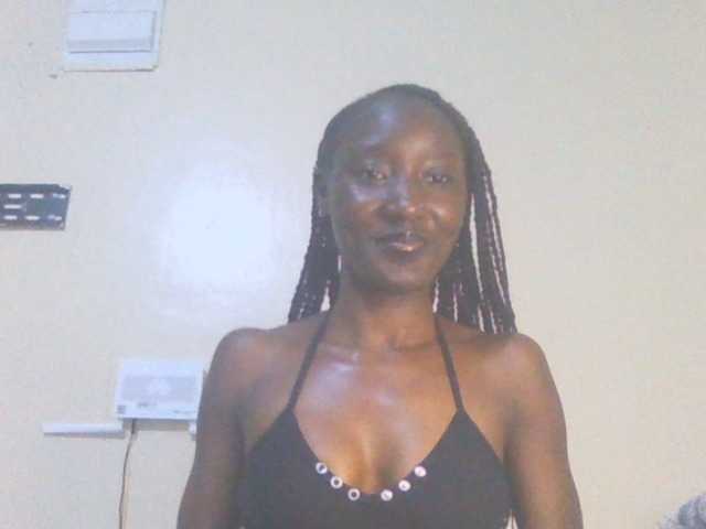 Sexylucia5 live cam on BongaCams