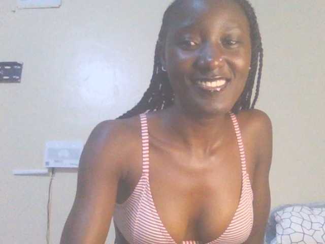 Sexylucia5 live cam on BongaCams