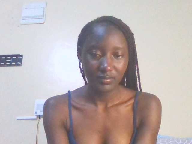 Sexylucia5 live cam on BongaCams