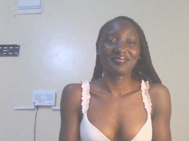 Sexylucia5 live cam on BongaCams
