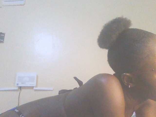 Sexylucia5 live cam on BongaCams