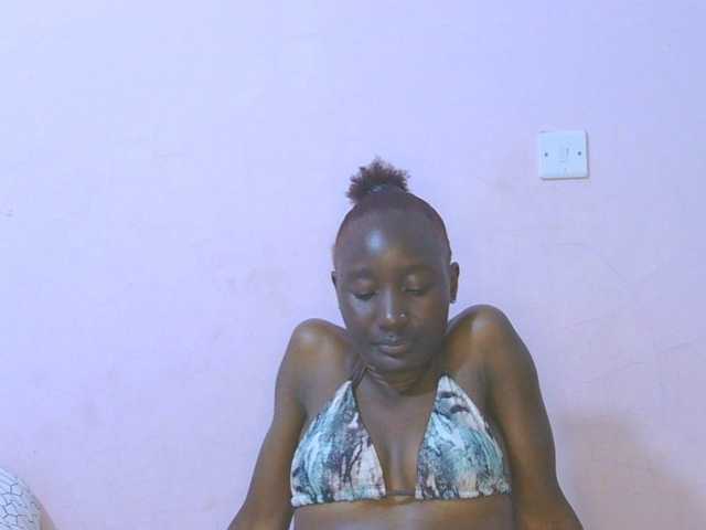 Sexylucia5 live cam on BongaCams