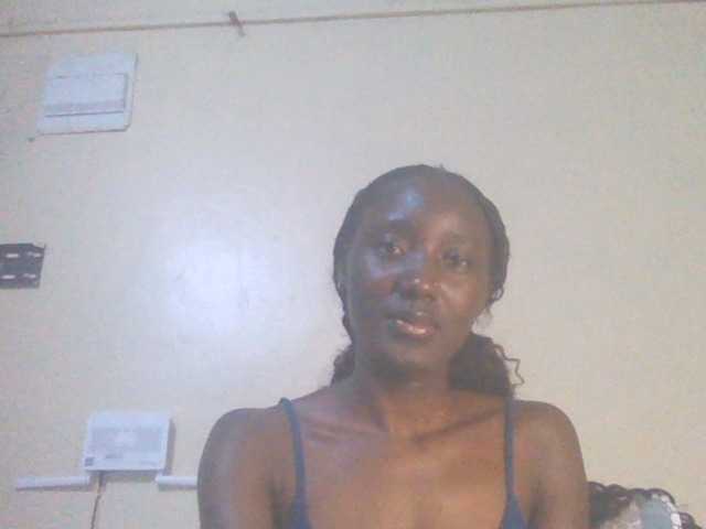 Sexylucia5 live cam on BongaCams