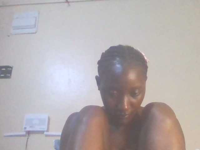 Sexylucia5 live cam on BongaCams