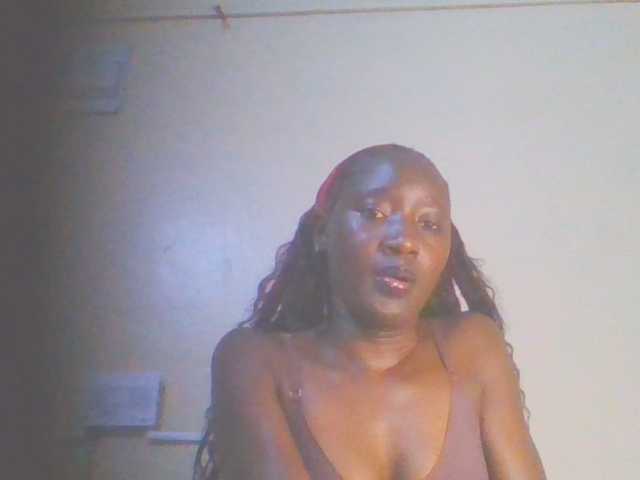 Sexylucia5 live cam on BongaCams