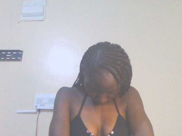 Sexylucia5 live cam on BongaCams