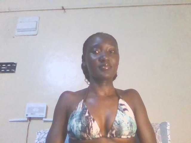 Sexylucia5