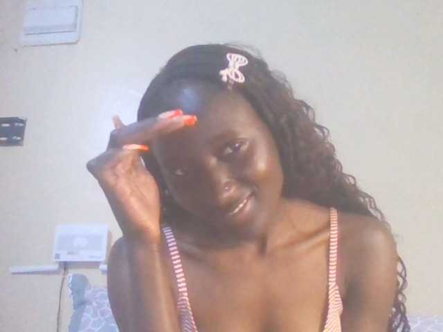 Sexylucia5 live cam on BongaCams