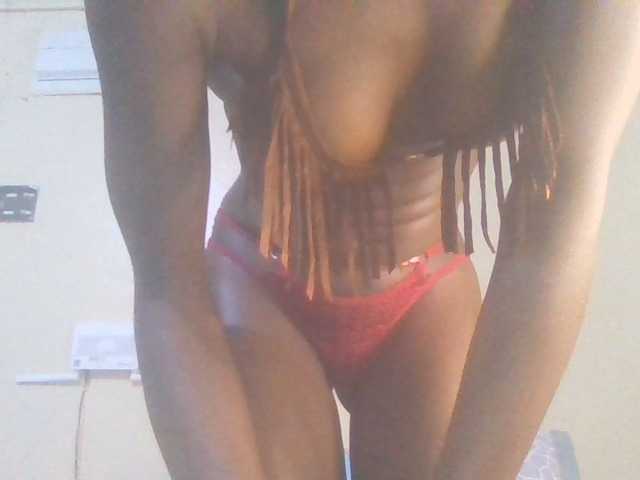 Sexylucia5 live cam on BongaCams