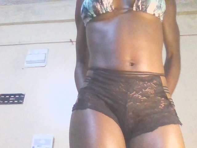 Sexylucia5 live cam preview