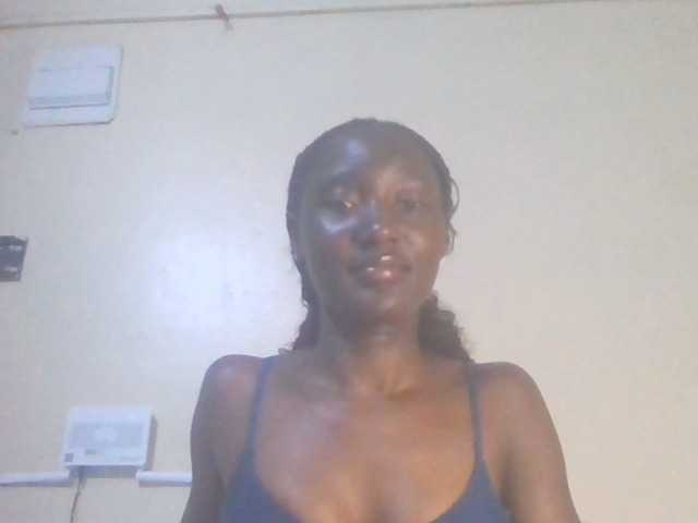 Sexylucia5 live cam on BongaCams