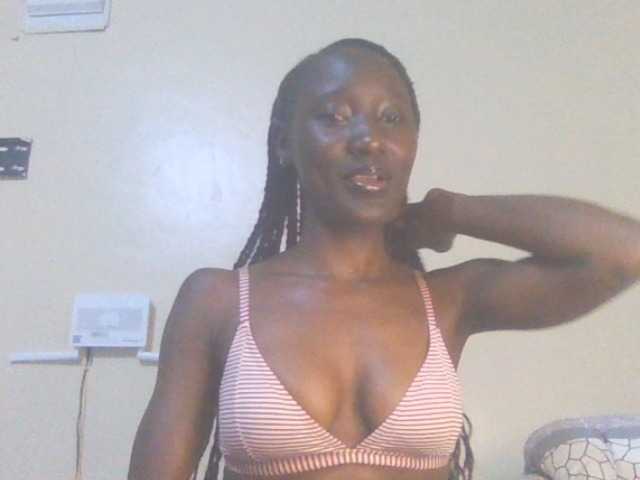 Sexylucia5