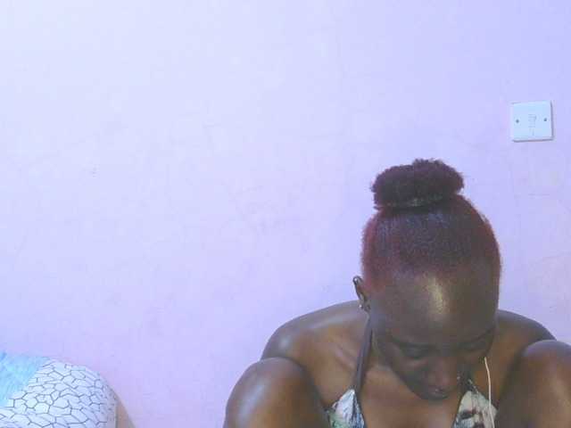 Sexylucia5 live cam on BongaCams