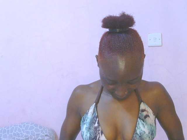 Sexylucia5 live cam on BongaCams