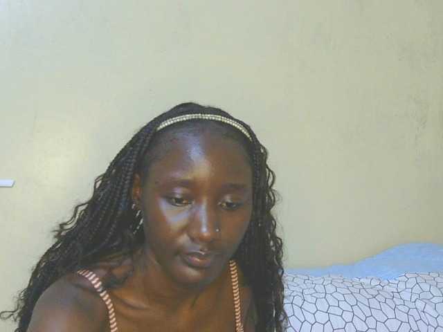Sexylucia5 live cam on BongaCams