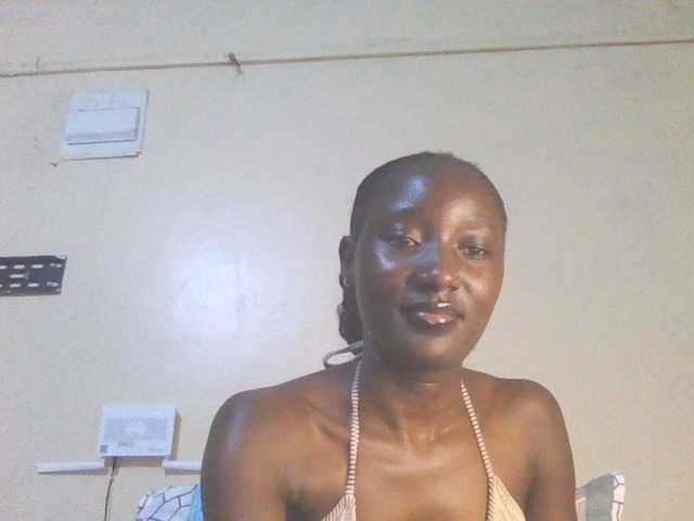 Sexylucia5 live cam on BongaCams