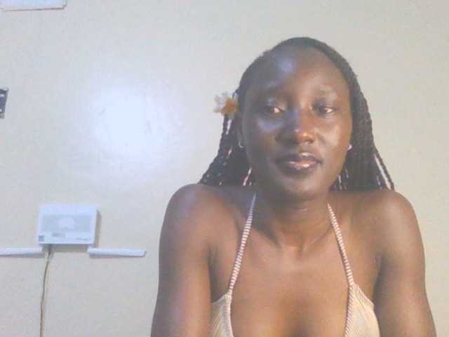 Sexylucia5 live cam on BongaCams