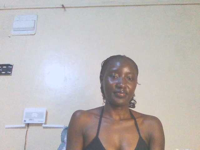 Sexylucia5 live cam on BongaCams