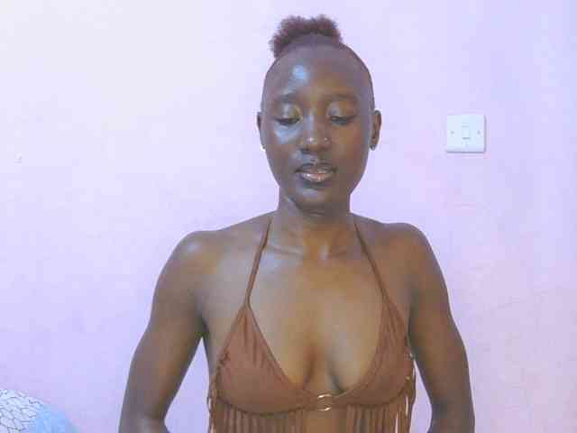 Sexylucia5