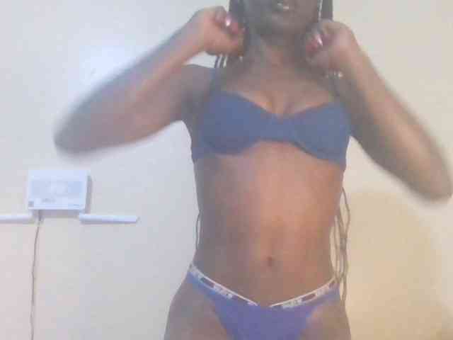 Sexylucia5 Sexylucia5