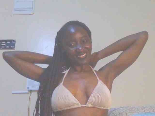 Sexylucia5 webcam