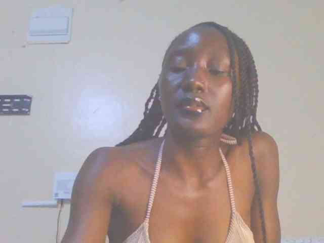 Sexylucia5 Sexylucia5