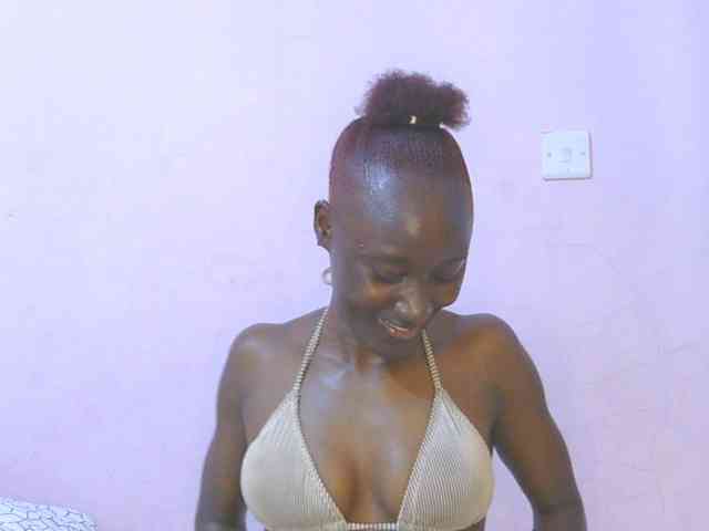 Sexylucia5 Sexylucia5
