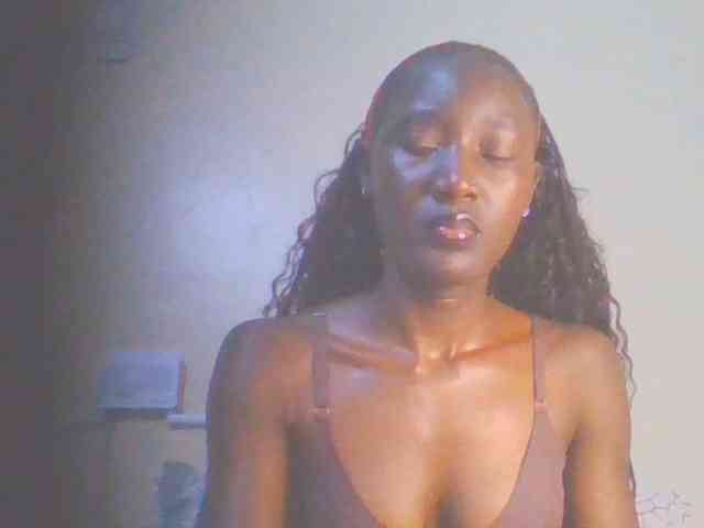 Sexylucia5