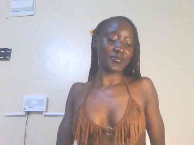 Sexylucia5