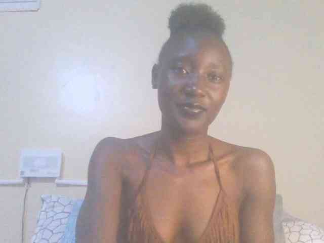 Sexylucia5 Sexylucia5