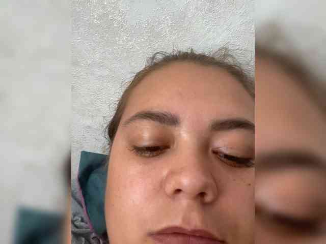 LoisLivvy webcam
