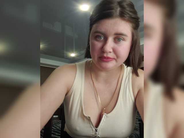 Sofia-36-1 live cam preview