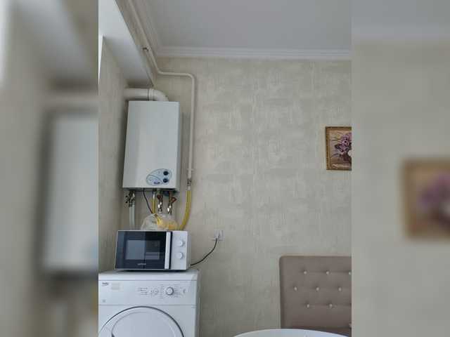Sofia-36-1 live cam preview