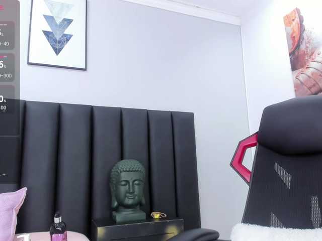 LENAXX live cam on BongaCams