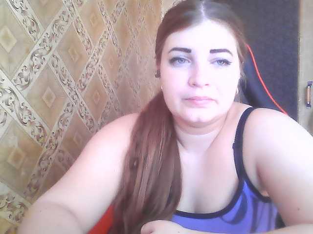 ElizabethMeow live cam on BongaCams