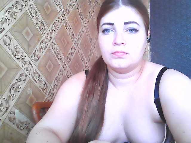 ElizabethMeow live cam on BongaCams
