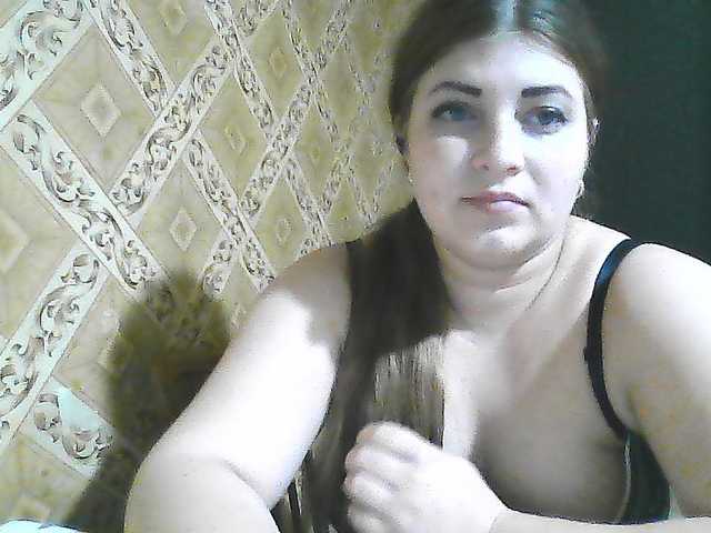 ElizabethMeow live cam on BongaCams
