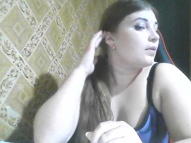 ElizabethMeow live cam on BongaCams