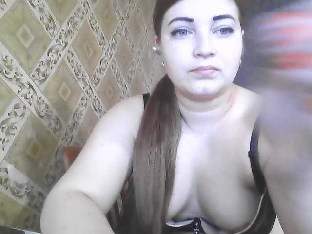 ElizabethMeow live cam on BongaCams