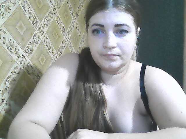 ElizabethMeow live cam on BongaCams