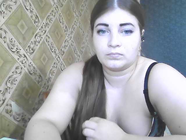 ElizabethMeow live cam on BongaCams