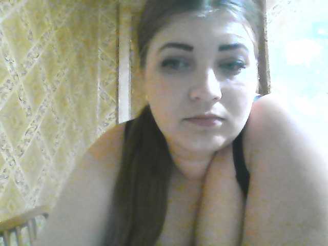 ElizabethMeow live cam on BongaCams