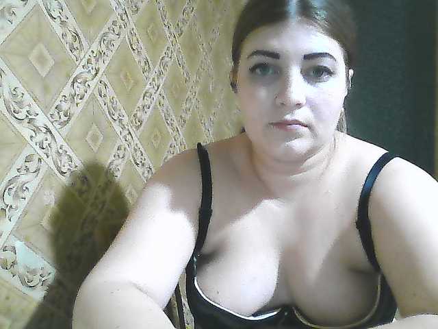 ElizabethMeow live cam on BongaCams