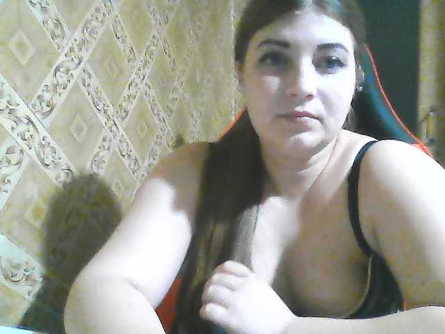 ElizabethMeow live cam on BongaCams
