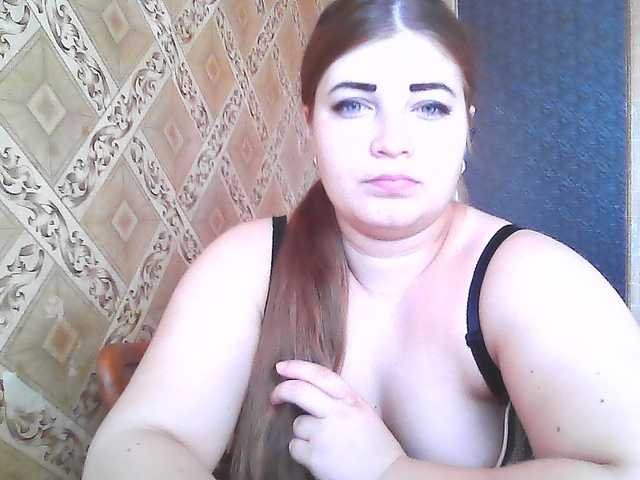 ElizabethMeow live cam on BongaCams