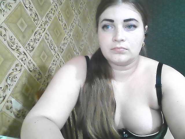 ElizabethMeow live cam on BongaCams